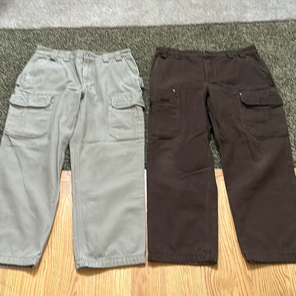 Duluth Men's Fire Hose Relaxed Fit Cargo Work Pants
#92204 brown or tan (Sku234)